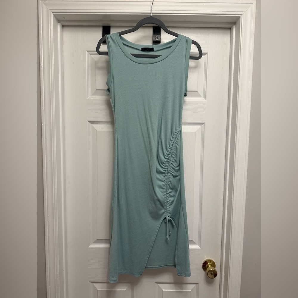 21 SAINTS Womens Sz M, Sea Green Side RuchedSlit , Sleeveless Ribbed Dress